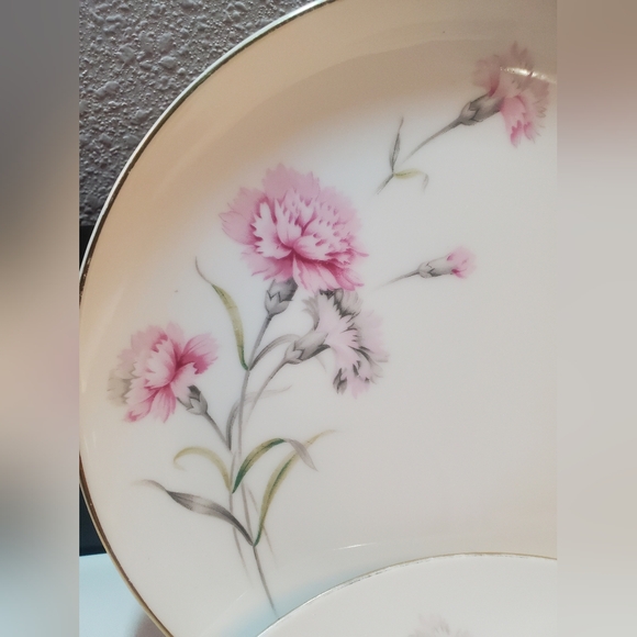 Vintage Fine China Royal Coart Japan , Carnation, dinner plates, set of 4 - Picture 9 of 9